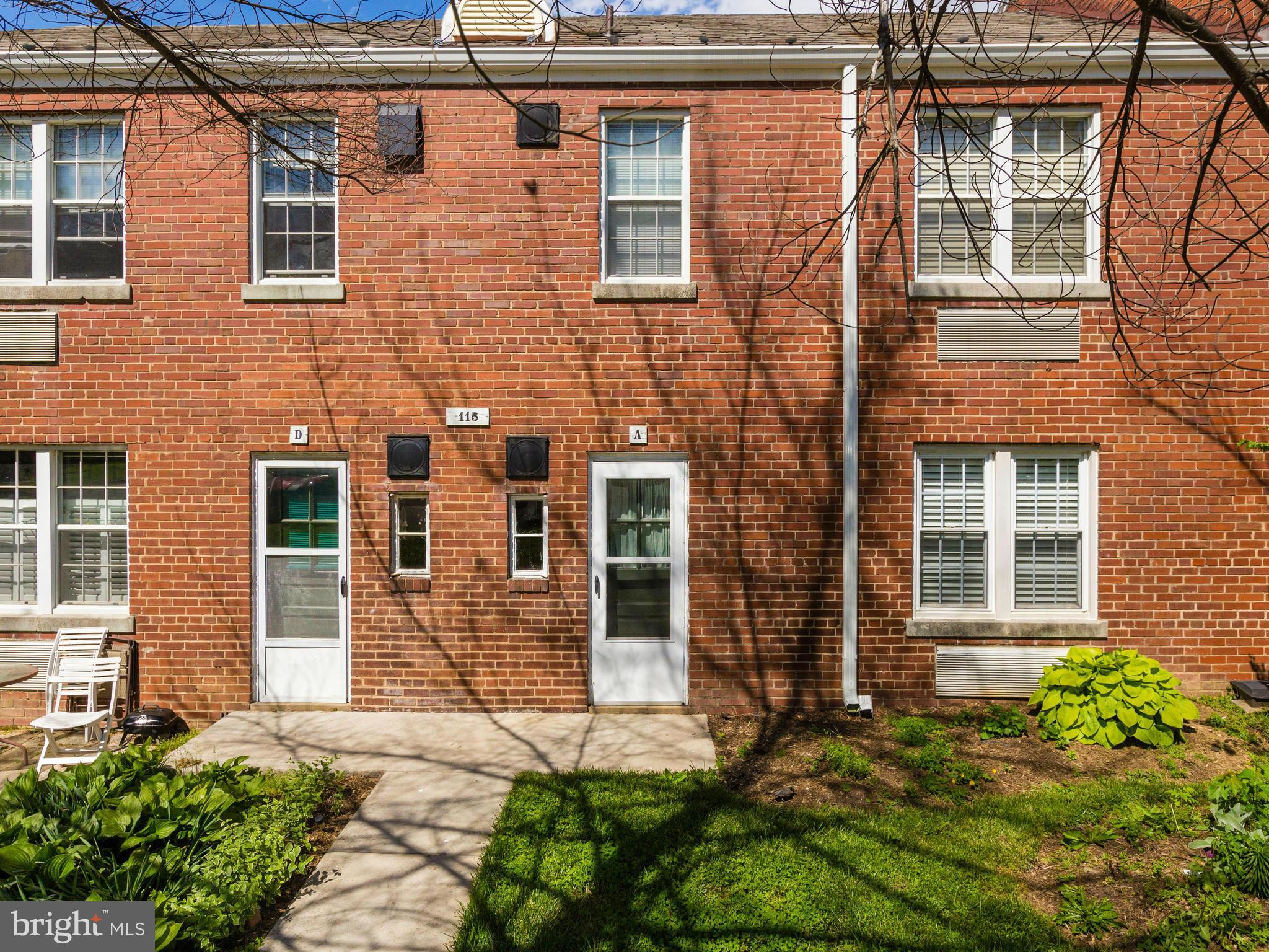 115 East Glebe Road, Unit A Alexandria, VA 22305 - Photo 18 of 19 Exterior (Rear)
