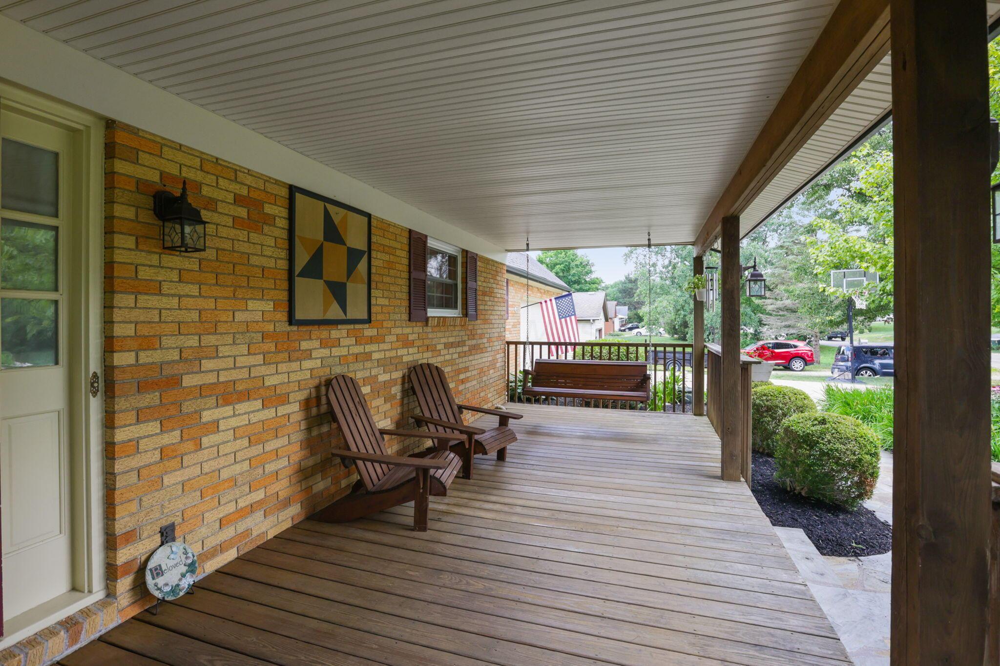 227 Middle Ground Road Southwest Pataskala, OH 43062 - Photo 7 of 83 Deep front porch