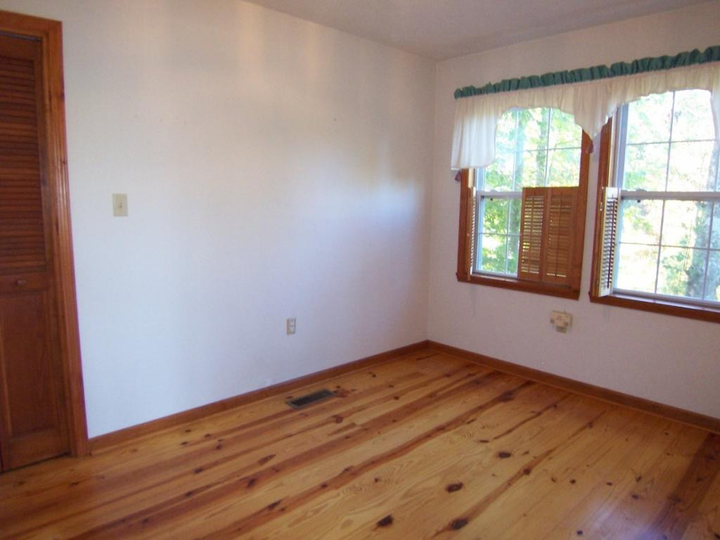 210 Fish Springs Road Hampton, TN 37658 - Photo 24 of 36 Photo 24