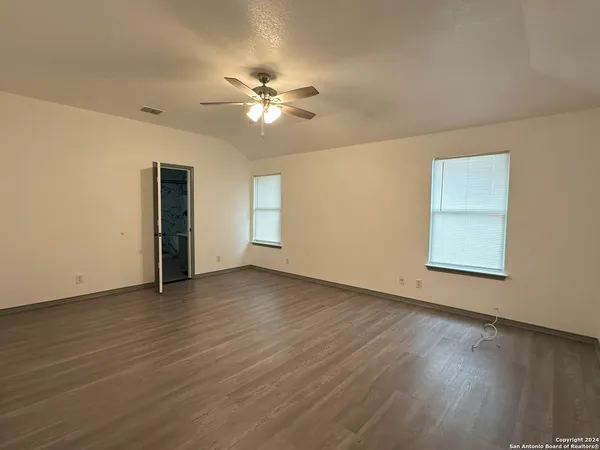 $1,800 | 7123 Norman Lane, San Antonio, TX 78240