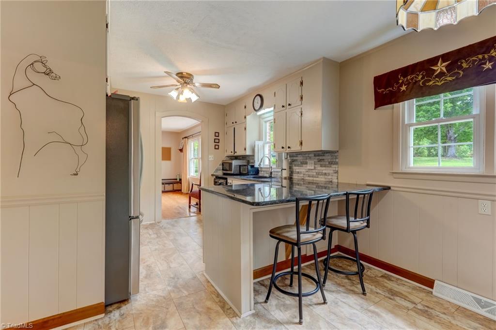 411 Vintage Road Eden, NC 27288 - Photo 16 of 40