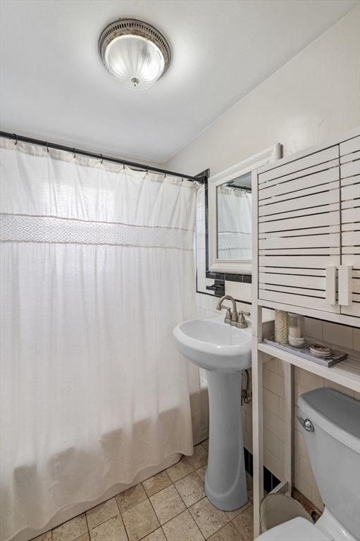 46 Stetson Avenue Swampscott, MA 01907 - Photo 21 of 40