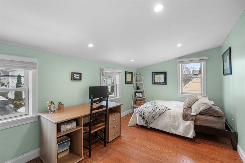 46 Stetson Avenue Swampscott, MA 01907 - Photo 29 of 40