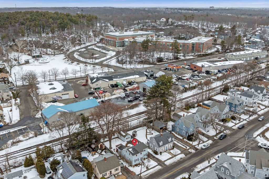 46 Stetson Avenue Swampscott, MA 01907 - Photo 8 of 40
