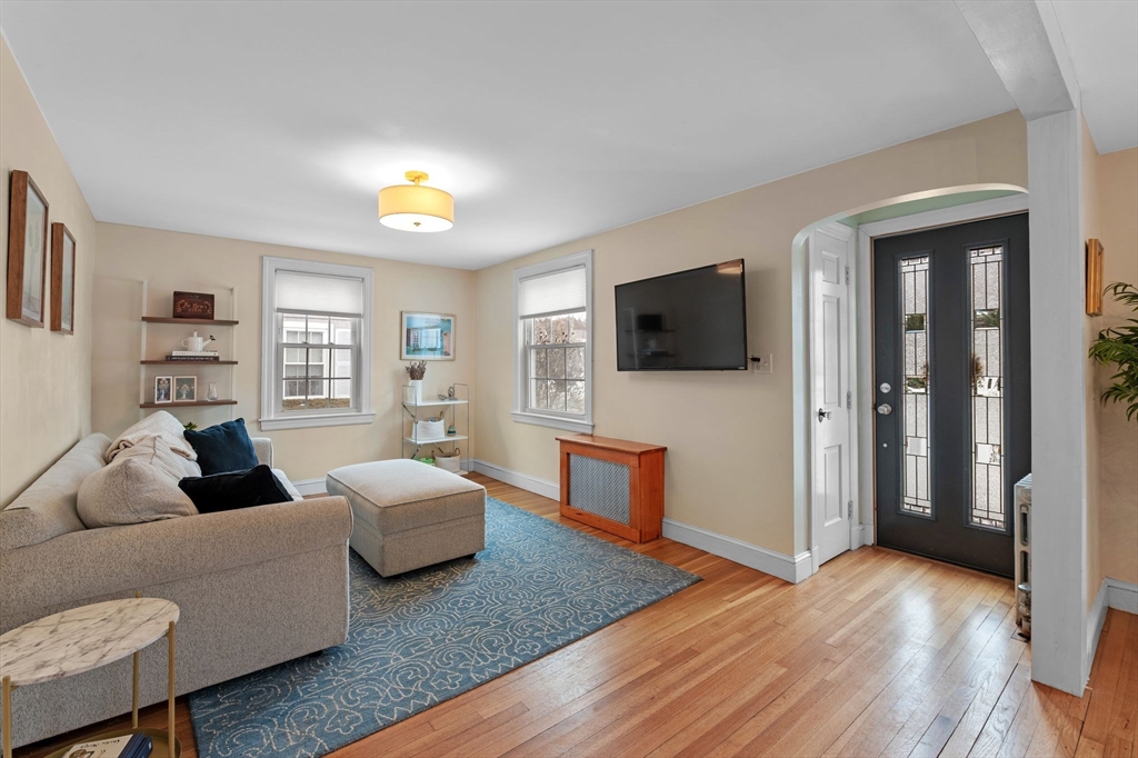 46 Stetson Avenue Swampscott, MA 01907 - Photo 10 of 40
