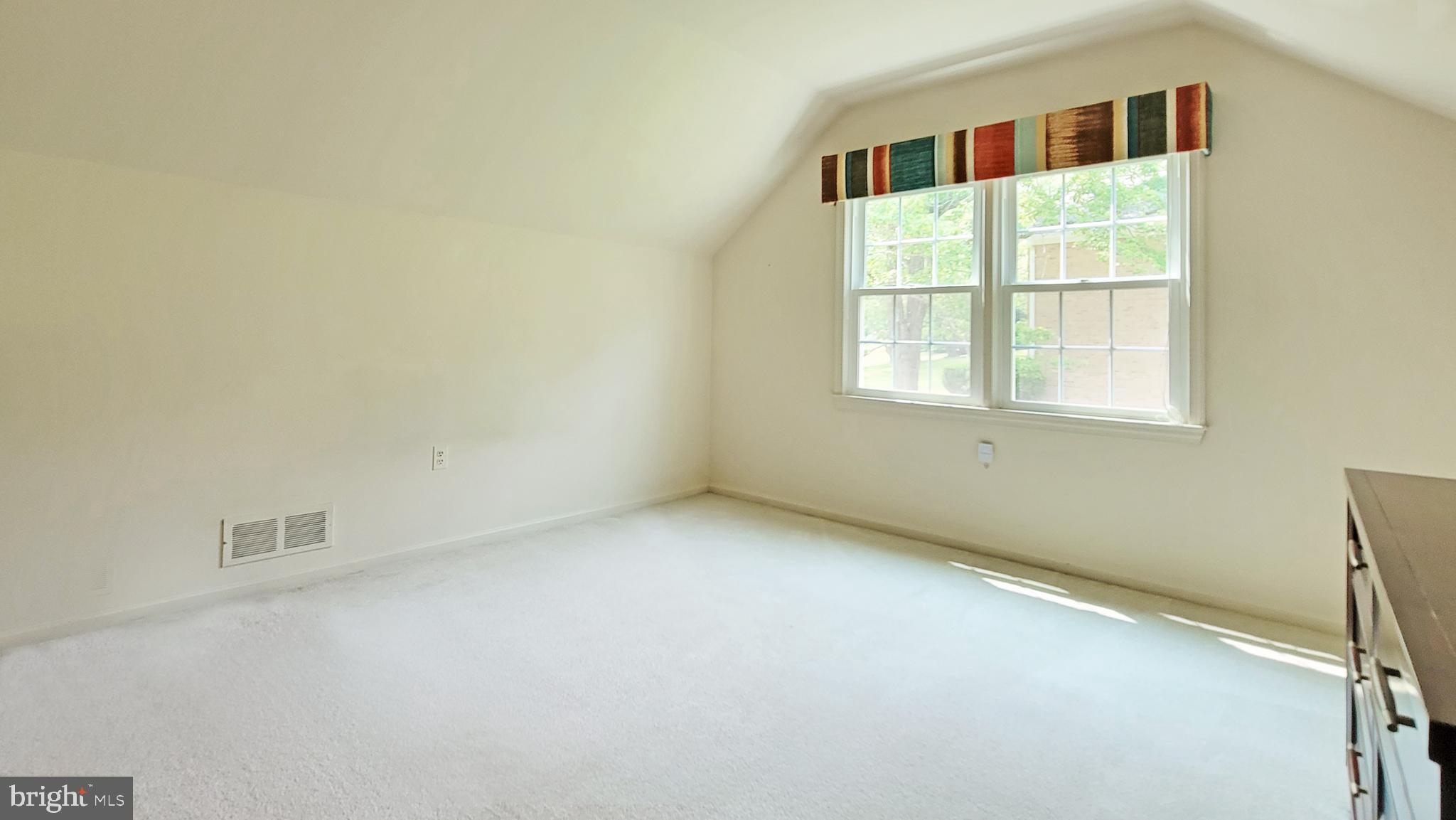 8219 Riding Ridge Place McLean, VA 22102 - Photo 61 of 79 BEDROOM 4; HARDWOOD UNDER CARPET