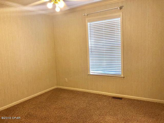 6871 Stephens Street Grand Ridge, FL 32442 - Photo 31 of 40 Gallery Image 31