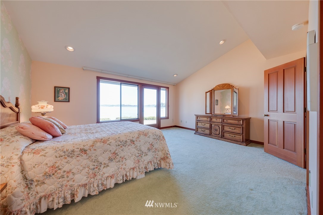 812 Stamford Road Southwest Lakebay, WA 98349 - Photo 16 of 25