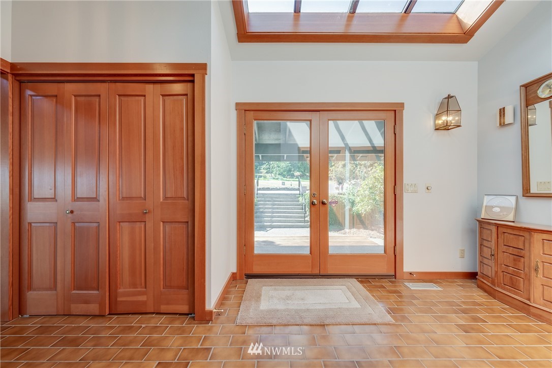 812 Stamford Road Southwest Lakebay, WA 98349 - Photo 4 of 25