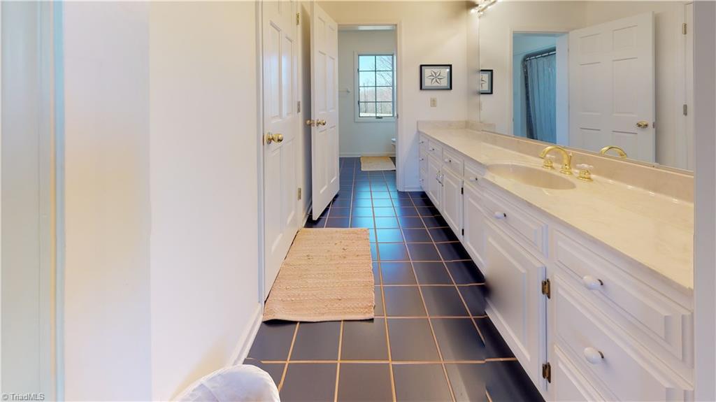 520 Millstone Road Woodlawn, VA 24381 - Photo 18 of 30 Gallery Image 18