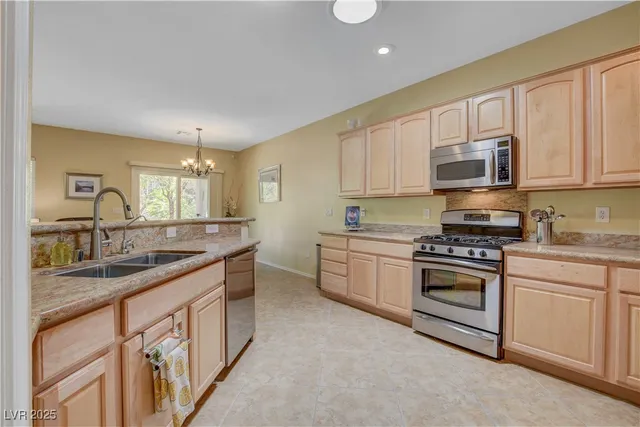 $4,500 | 2176 Shadow Canyon Drive, Henderson, NV 89044