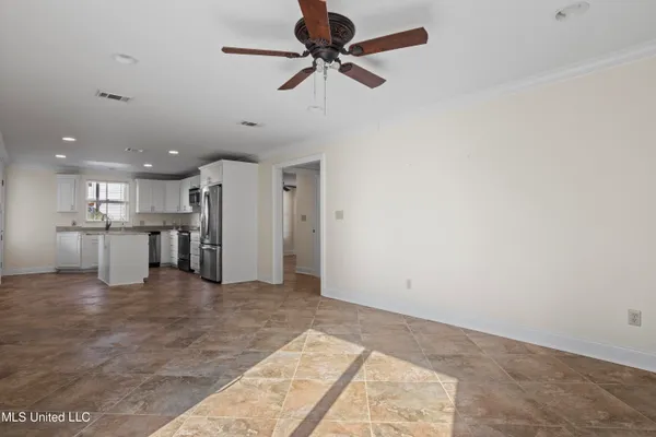 $1,495,000 | 1016 Beach Boulevard, Biloxi, MS 39530