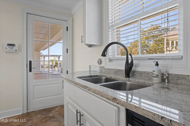 $1,650,000 | 1016 Beach Boulevard, Biloxi, MS 39530