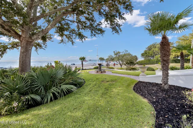 $1,650,000 | 1016 Beach Boulevard, Biloxi, MS 39530