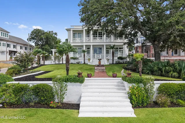 $1,650,000 | 1016 Beach Boulevard, Biloxi, MS 39530