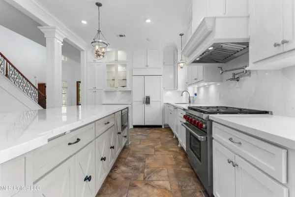 $1,495,000 | 1016 Beach Boulevard, Biloxi, MS 39530