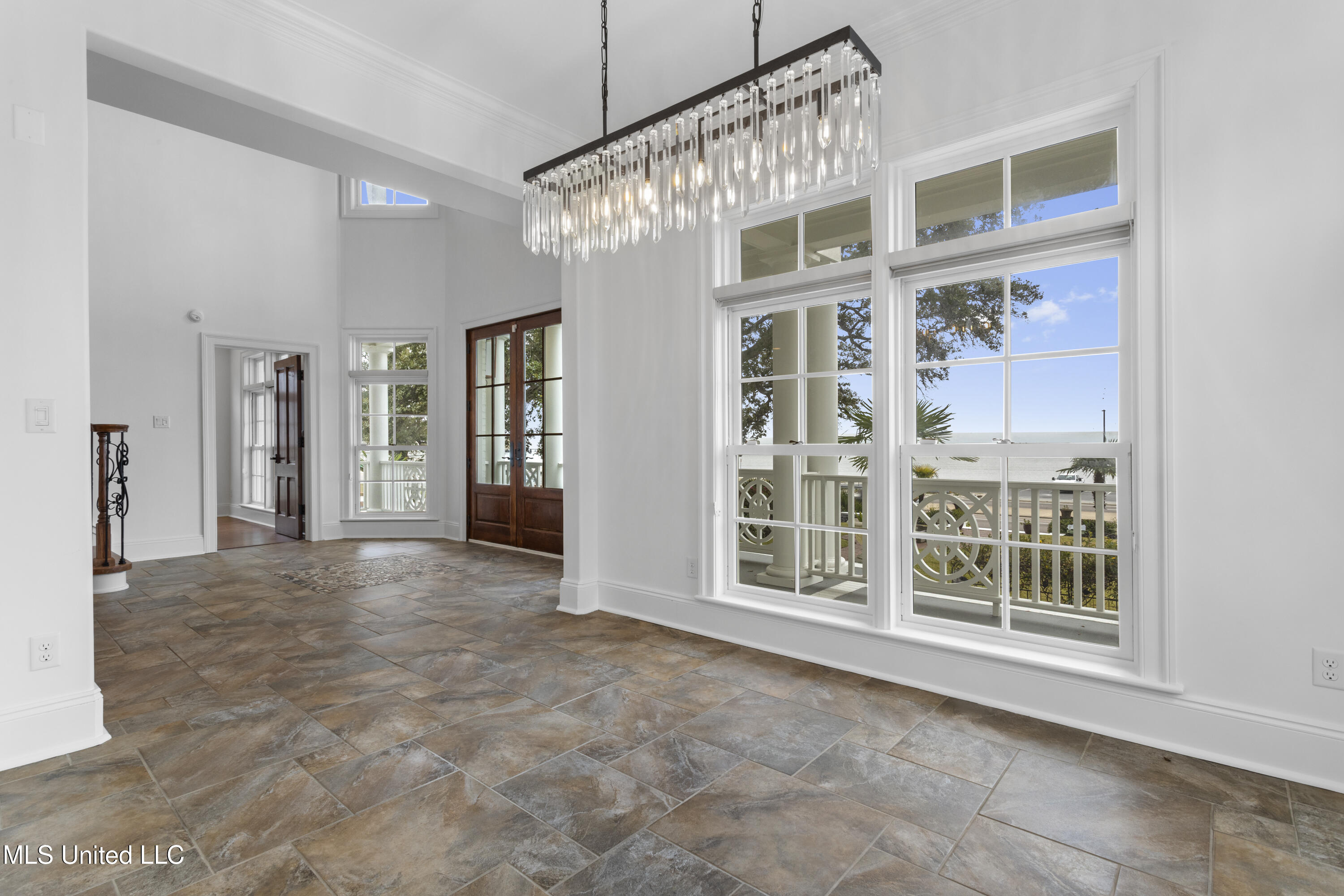 1016 Beach Boulevard Biloxi, MS 39530 - Photo 43 of 118 043