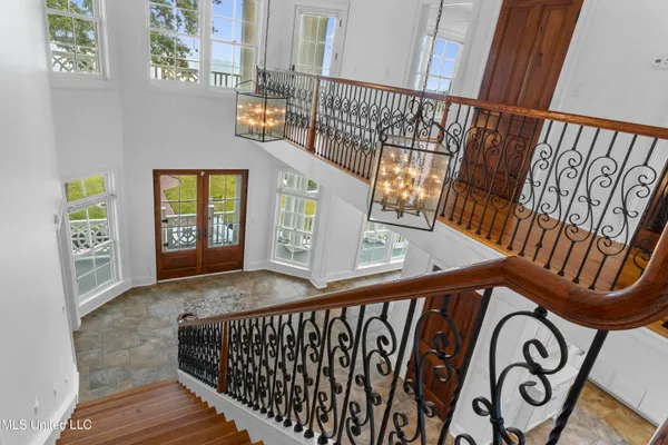 $1,495,000 | 1016 Beach Boulevard, Biloxi, MS 39530