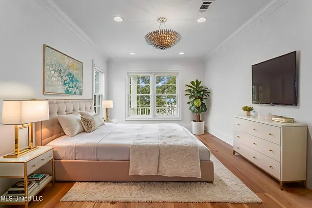 $1,650,000 | 1016 Beach Boulevard, Biloxi, MS 39530