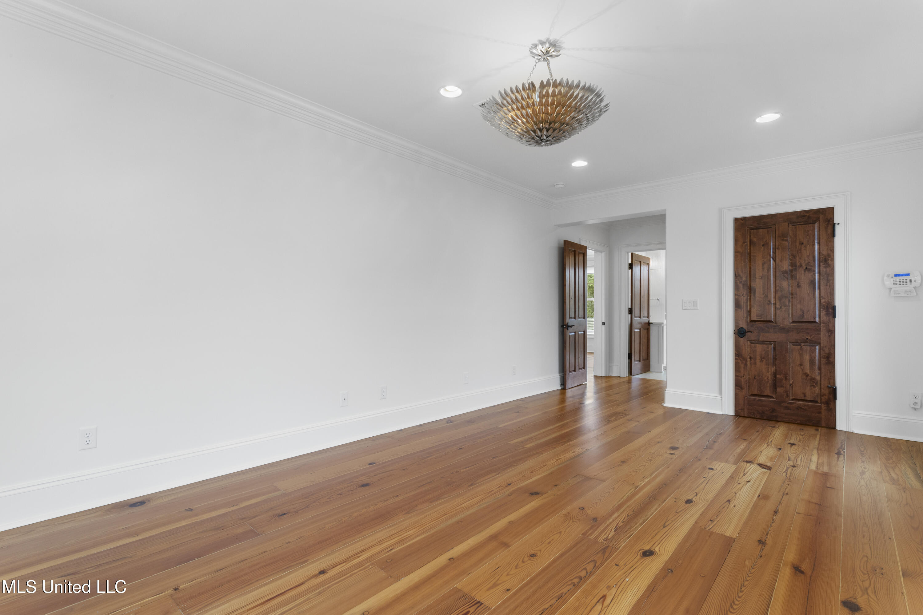 1016 Beach Boulevard Biloxi, MS 39530 - Photo 65 of 118 065