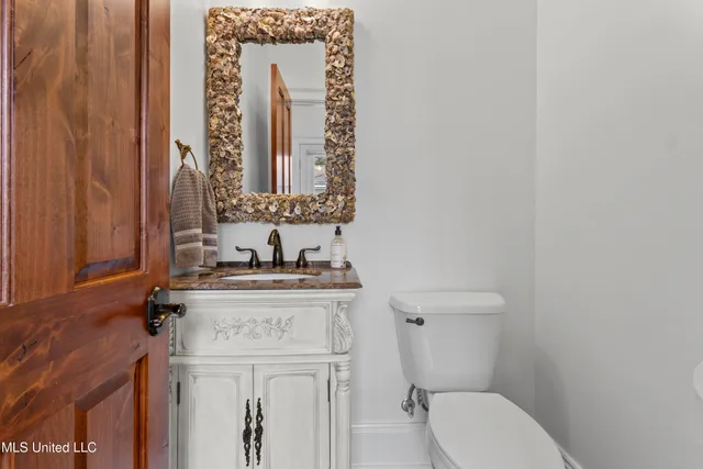 $1,650,000 | 1016 Beach Boulevard, Biloxi, MS 39530