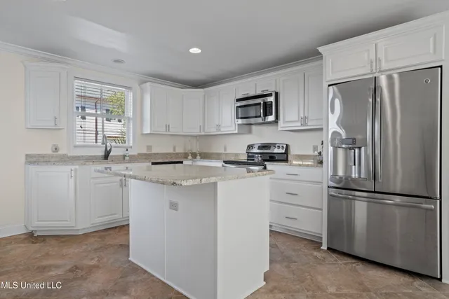 $1,650,000 | 1016 Beach Boulevard, Biloxi, MS 39530