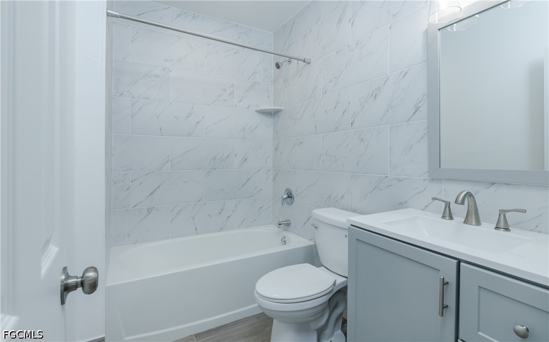 1808 Stevenson Road North Fort Myers, FL 33917 - Photo 26 of 49