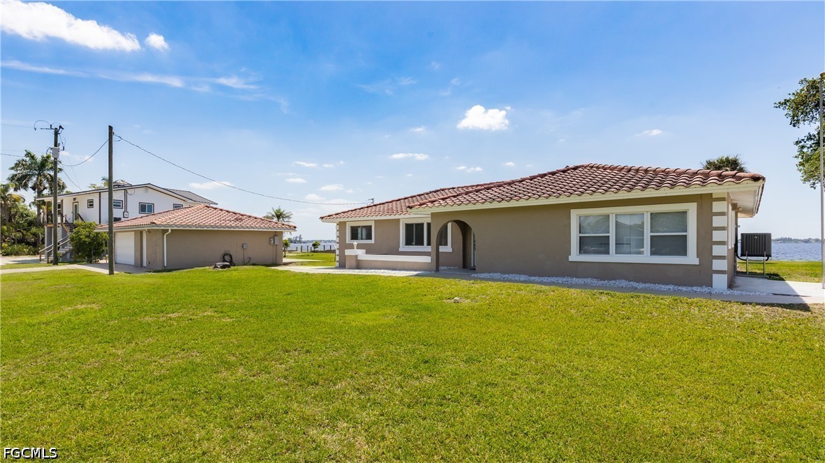 1808 Stevenson Road North Fort Myers, FL 33917 - Photo 10 of 49