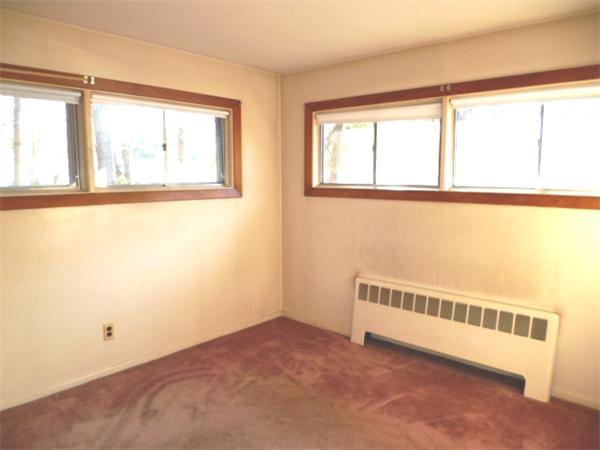 17 Fairmeadow Road Wilmington, MA 01887 - Photo 8 of 12 Gallery Image 8