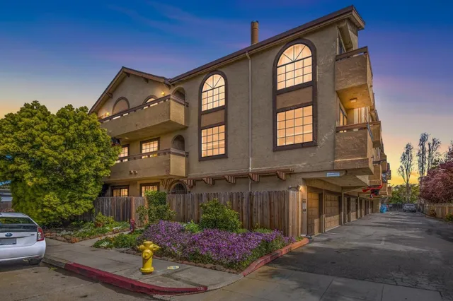 $649,000 | 711 South Bayshore Boulevard, Unit 23, San Mateo, CA 94401