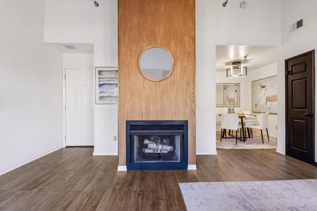 $649,000 | 711 South Bayshore Boulevard, Unit 23, San Mateo, CA 94401