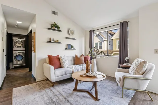 $649,000 | 711 South Bayshore Boulevard, Unit 23, San Mateo, CA 94401