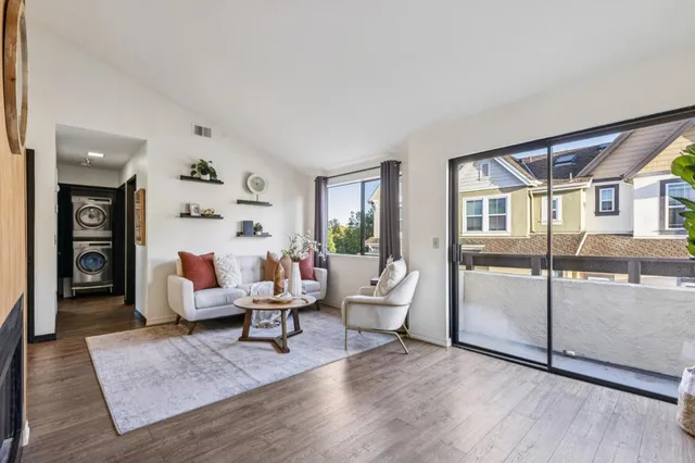 $649,000 | 711 South Bayshore Boulevard, Unit 23, San Mateo, CA 94401