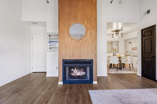 $649,000 | 711 South Bayshore Boulevard, Unit 23, San Mateo, CA 94401