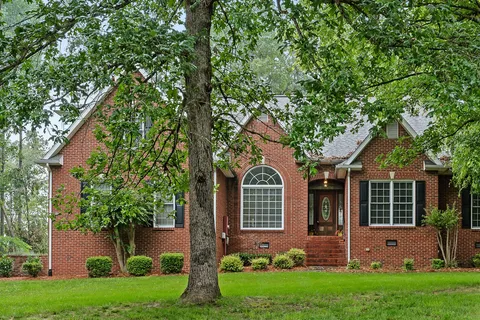 $599,999 | 650 Beckridge Road, McMinnville, TN 37110