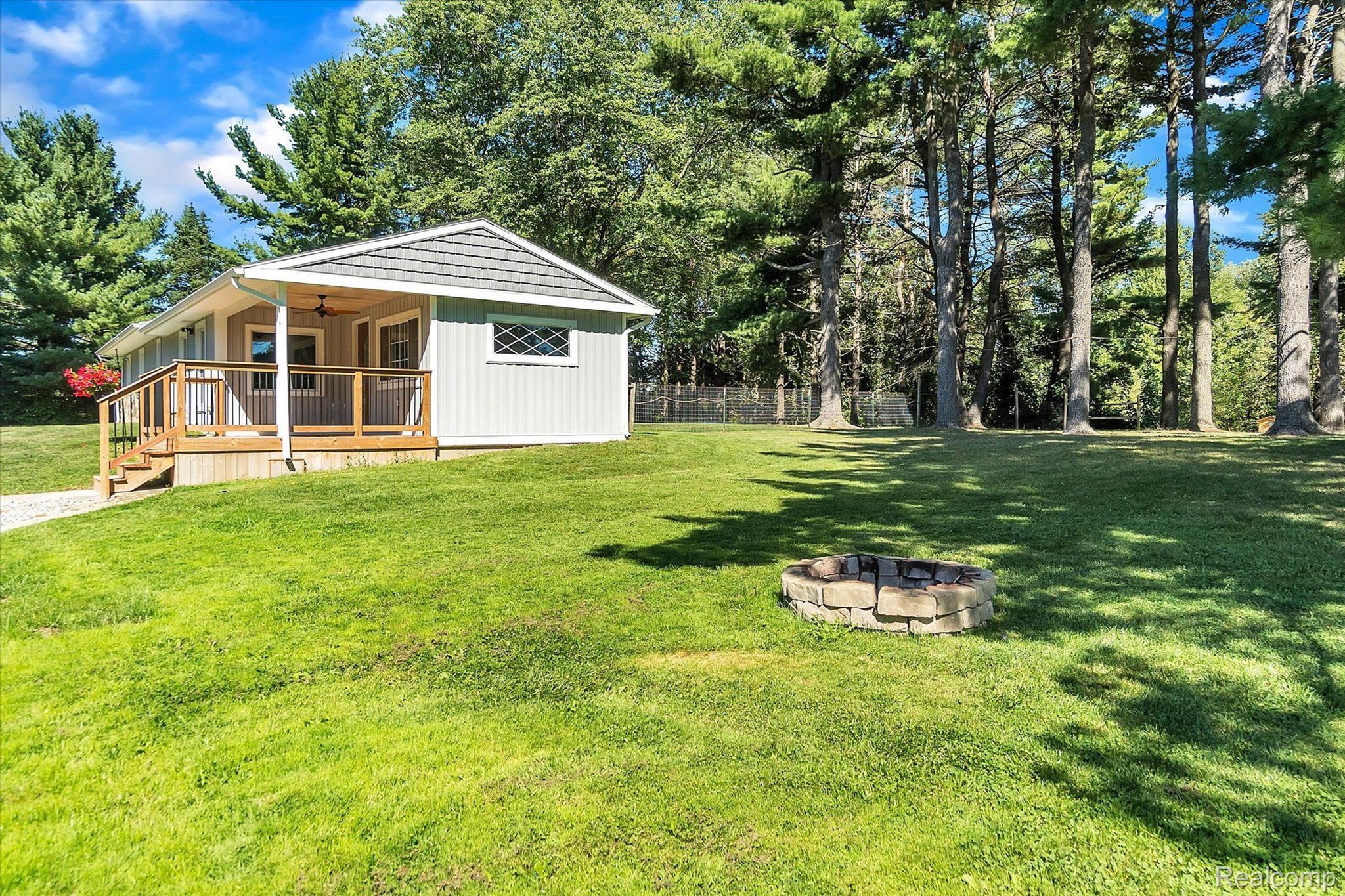 7700 Golf Club Road Howell, MI 48843 - Photo 5 of 33 Gallery Image 5