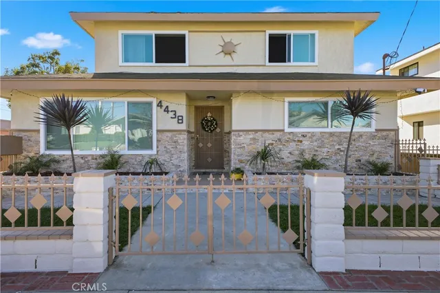 $1,699,000 | 4438 West 137th Place, Hawthorne, CA 90250
