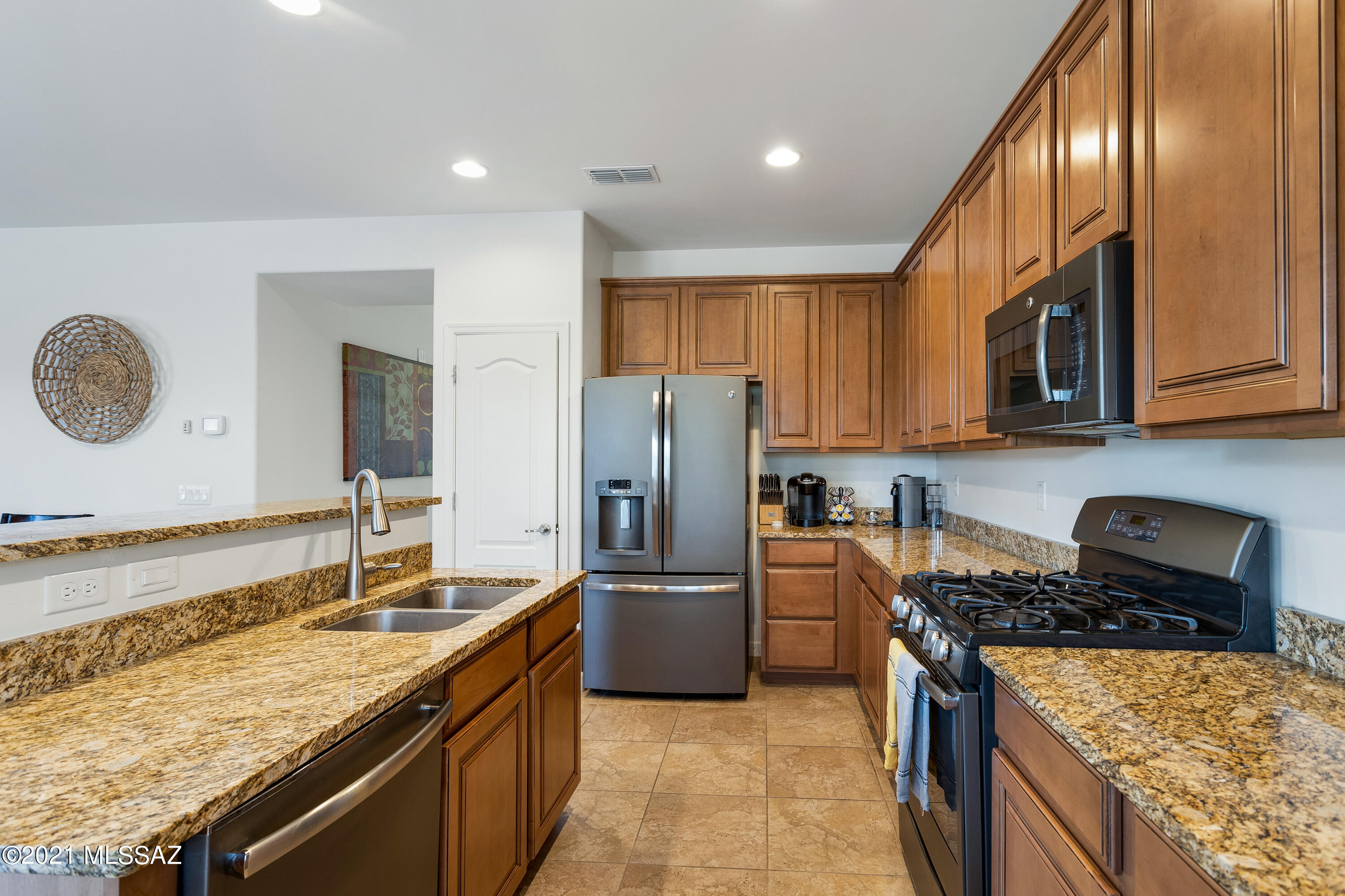 12927 North Shell Traders Court Tucson, AZ 85755 - Photo 10 of 29