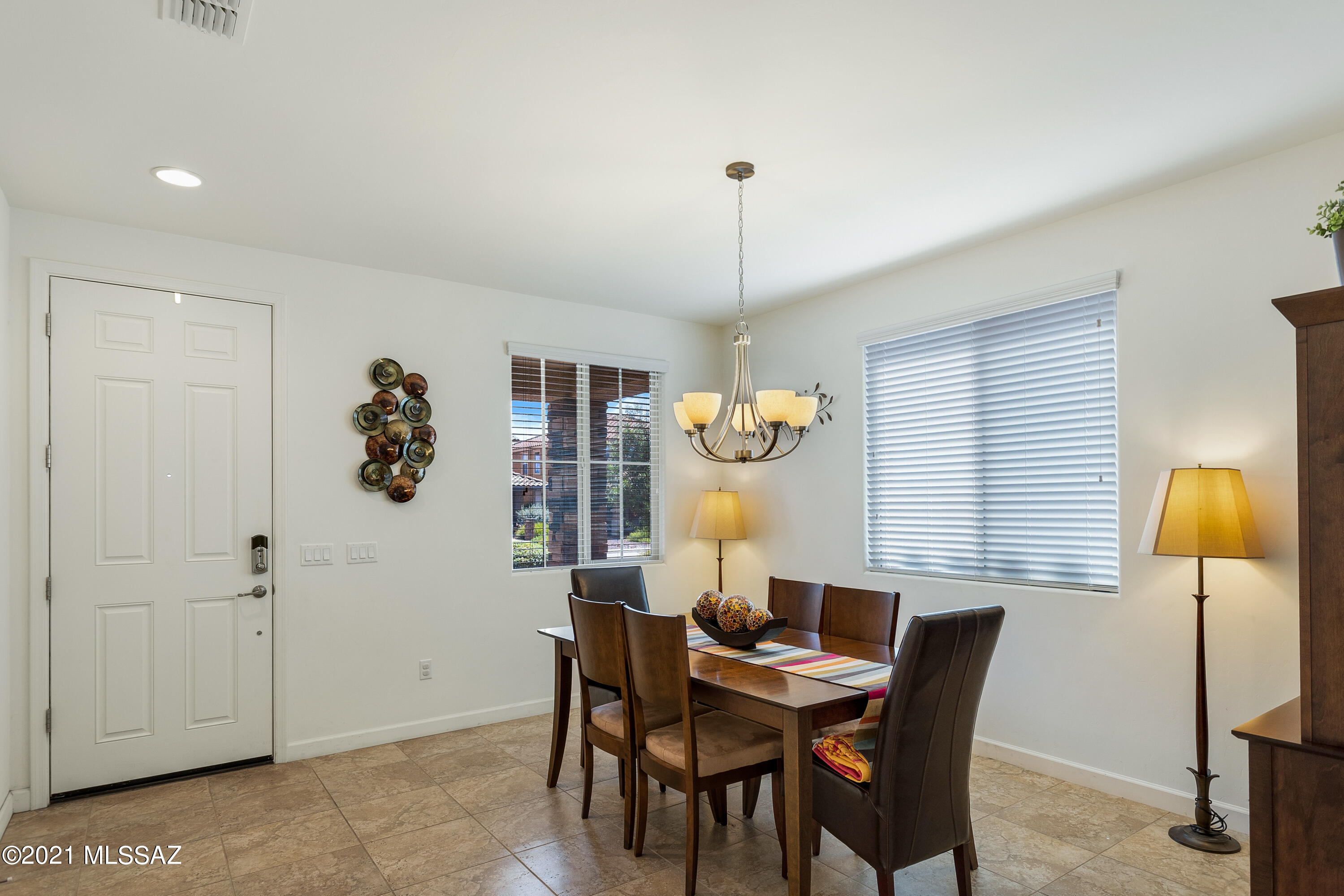 12927 North Shell Traders Court Tucson, AZ 85755 - Photo 3 of 29