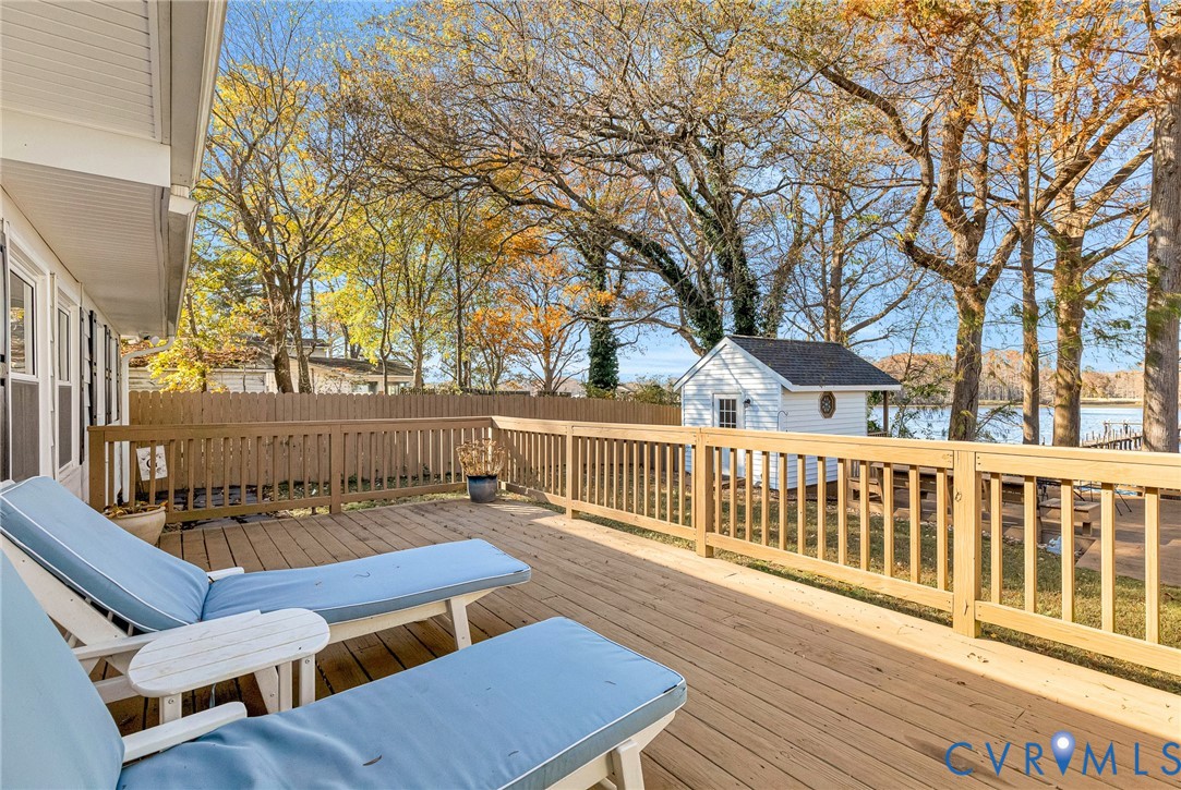 700 West Riverside Drive Lanexa, VA 23089 - Photo 34 of 44 a view of a chairs on roof deck