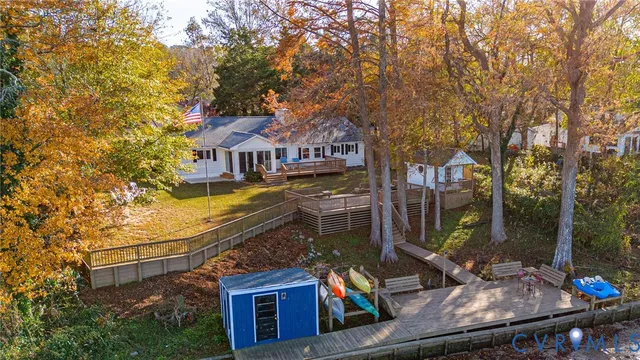 a view of house with a outdoor space