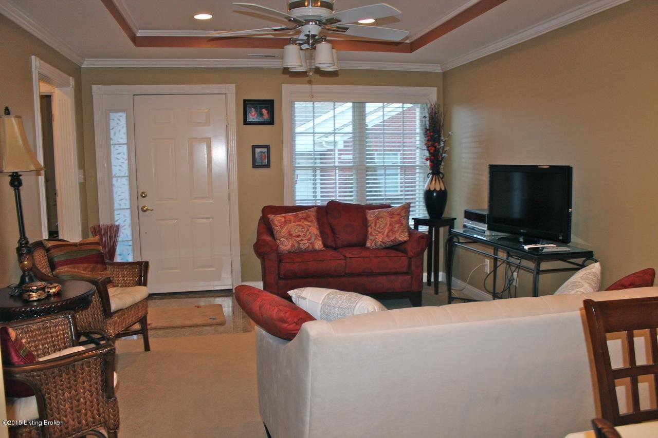7722 Turtle Run Court Prospect, KY 40059 - Photo 4 of 20 aturtlelr1