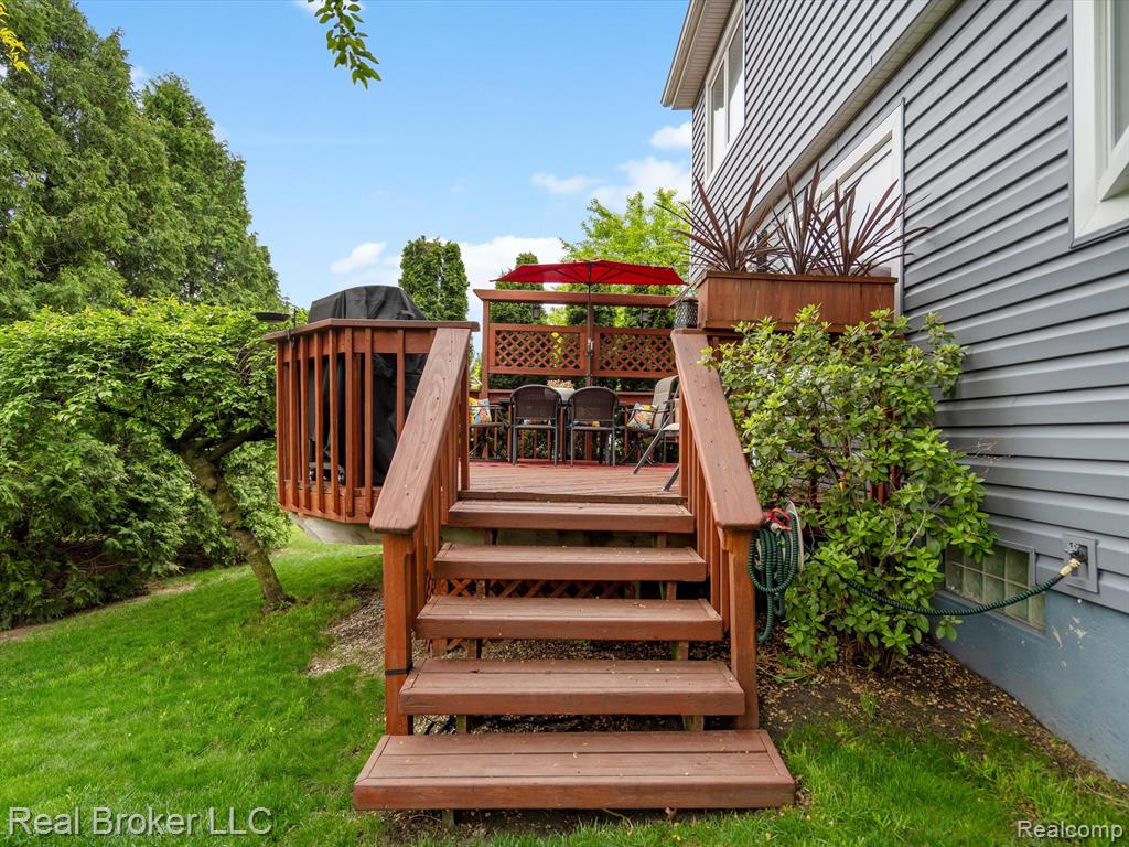 1480 Colony Drive Rochester Hills, MI 48307 - Photo 9 of 58