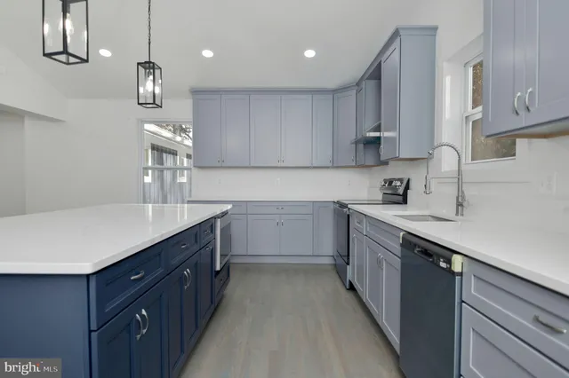 $887,900 | 2016 Spring Grove Drive, Accokeek, MD 20607