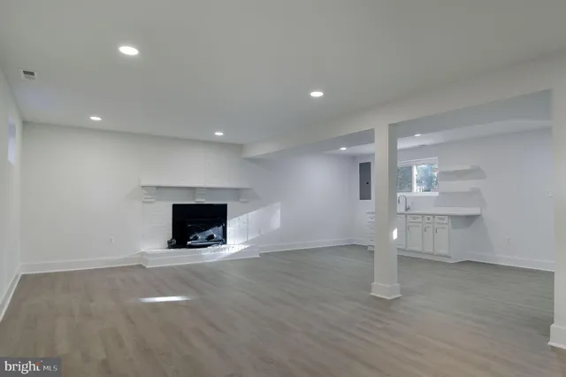 $887,900 | 2016 Spring Grove Drive, Accokeek, MD 20607