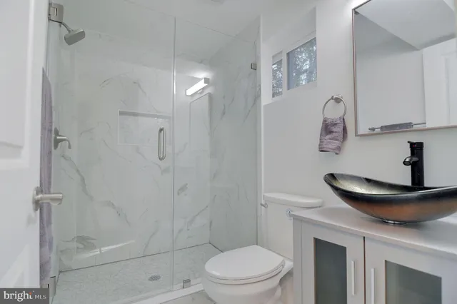 $887,900 | 2016 Spring Grove Drive, Accokeek, MD 20607