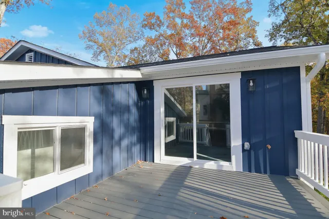 $887,900 | 2016 Spring Grove Drive, Accokeek, MD 20607