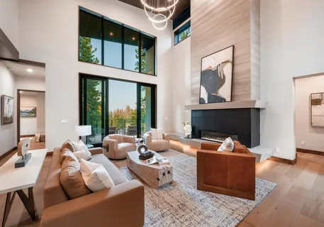 $5,195,000 | 9337 Heartwood Drive, Truckee, CA 96161