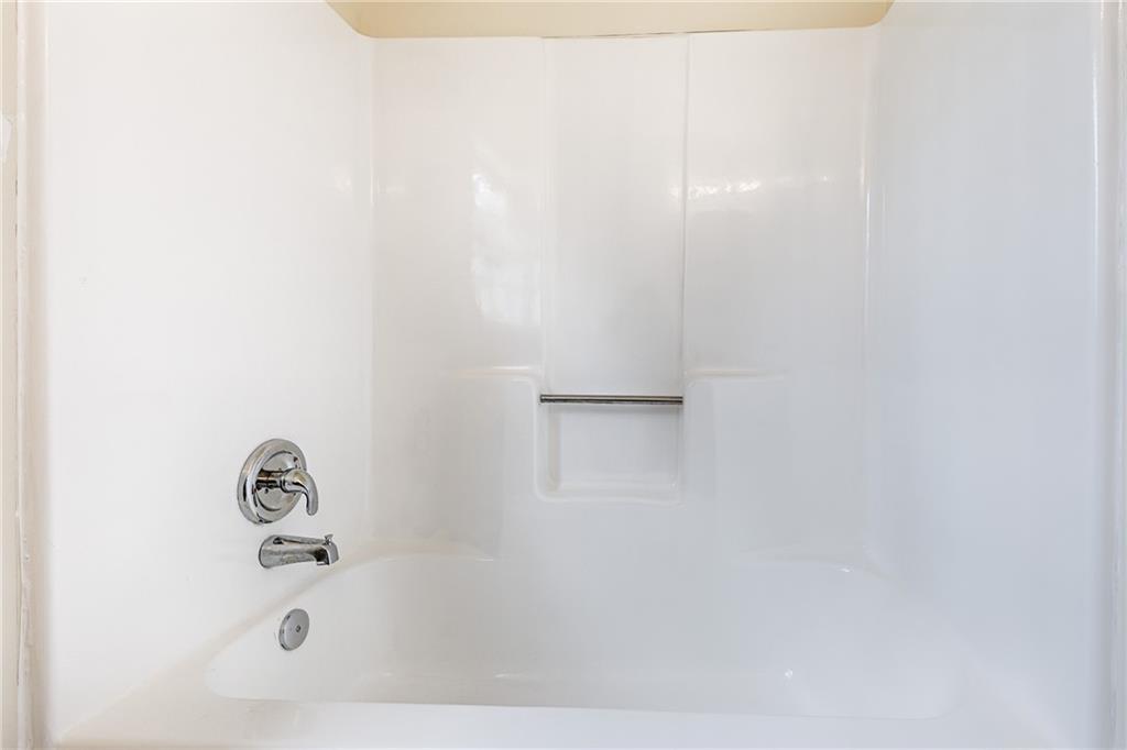 5791 Lisa Lane Austell, GA 30168 - Photo 7 of 22