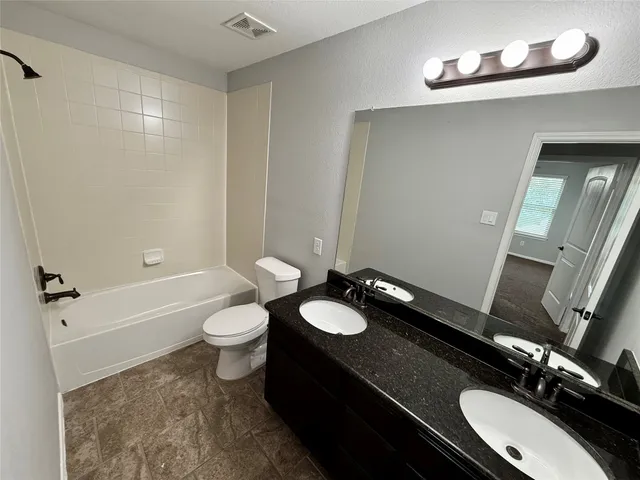 $2,850 | 19506 Mills Glen Drive, Cypress, TX 77433